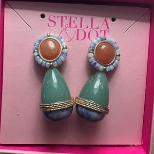 Stella & Dot Samantha Statement Earring